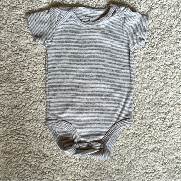 Set of Four Carter’s Onesies - Picture 11 of 13